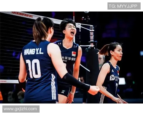 中国女排迎战荷兰女排全力争胜展现团队精神与竞技风采